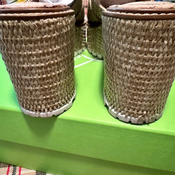 Sam Edelman Women's Livi Wedge Sandal - Picture 4 of 8